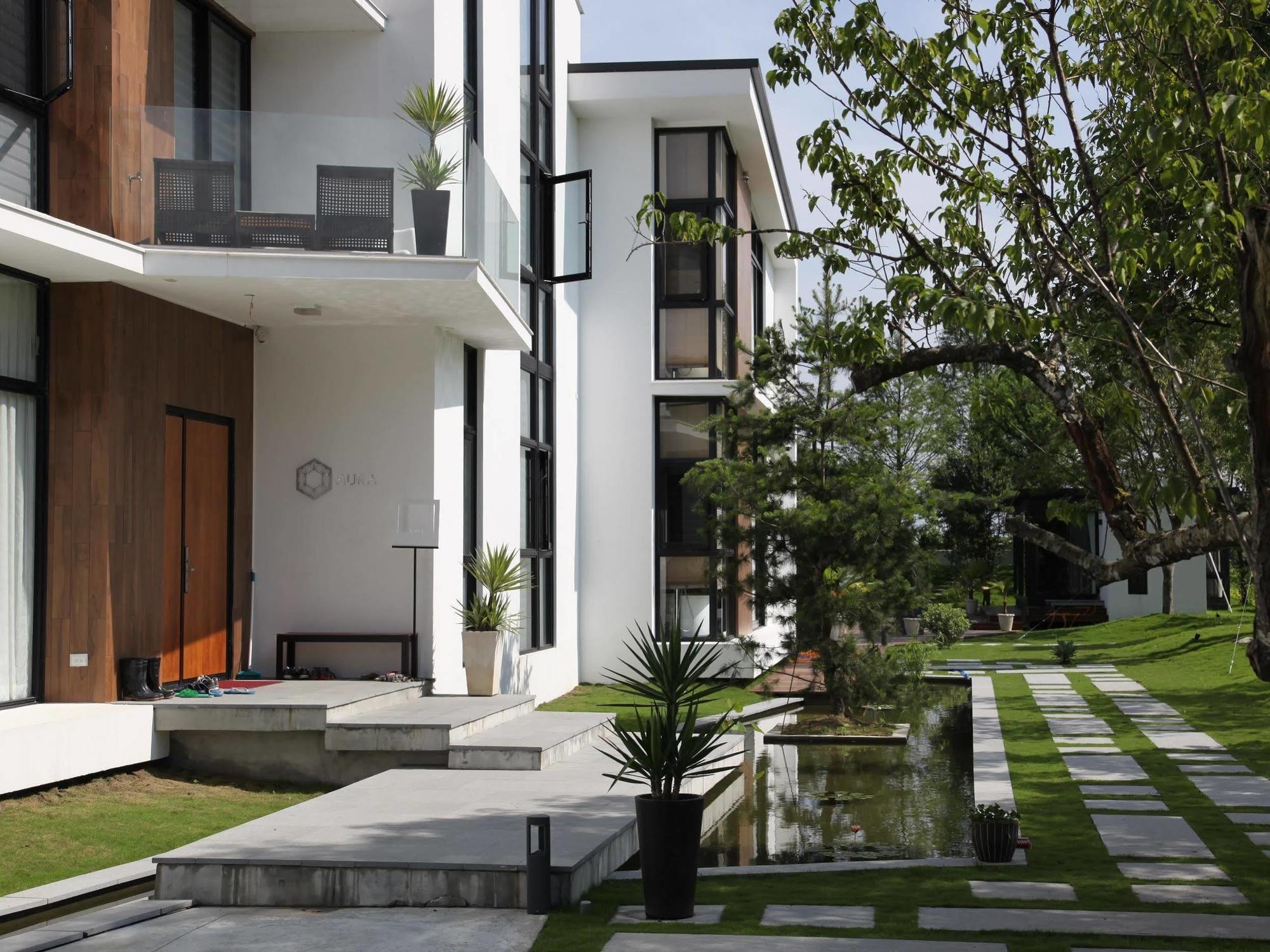 ออร่า วิลลา Hotel Yilan ภายนอก รูปภาพ